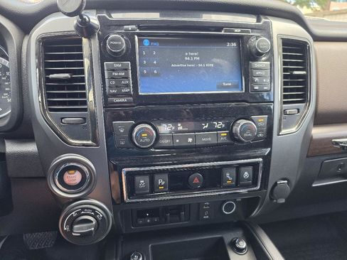 Used 2016 Nissan Titan Platinum Reserve AWD/4WD image 20