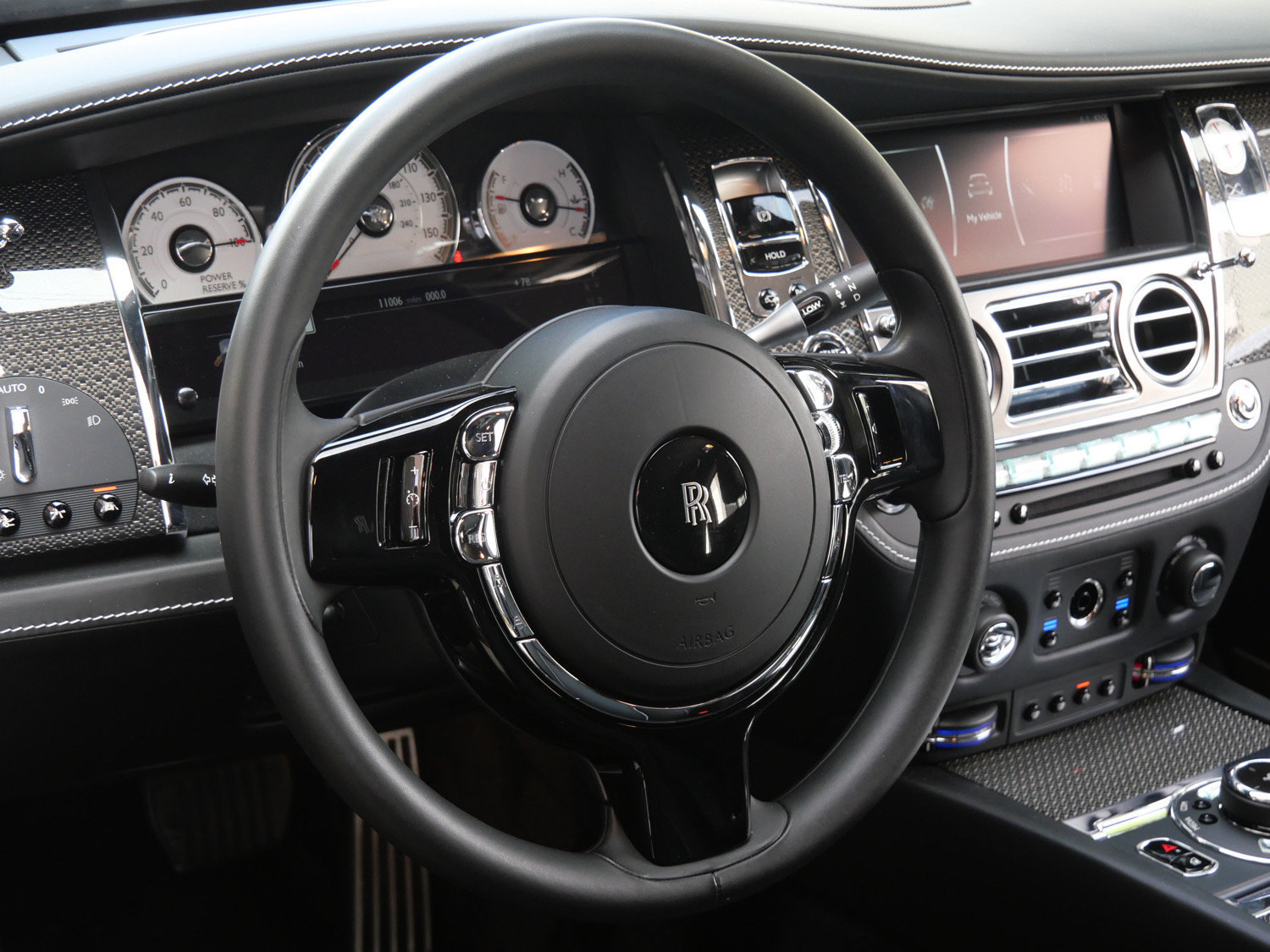 Used 2019 Rolls-Royce Ghost RWD image 17