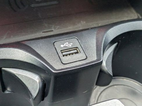 Used 2024 BMW 430i Convertible w/ M Sport Package image 17