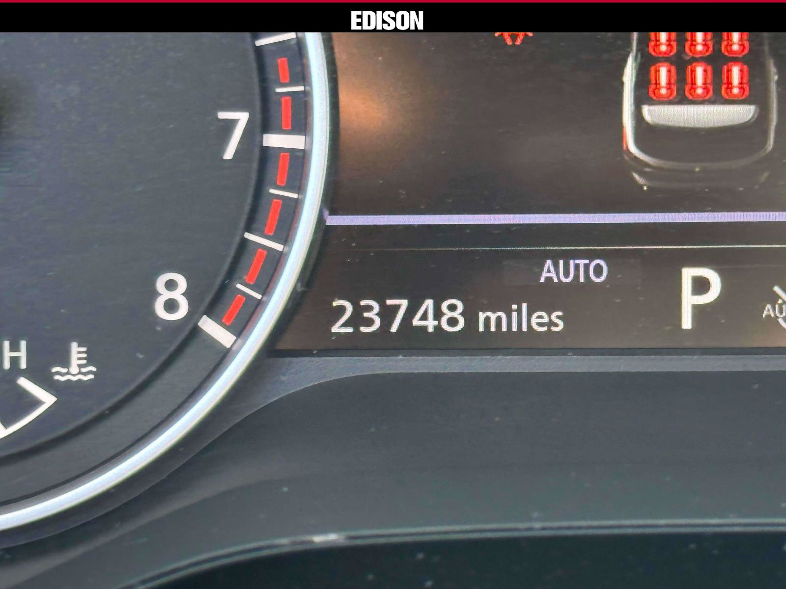 Used 2024 Nissan Pathfinder SV w/ Cargo Package AWD/4WD image 25