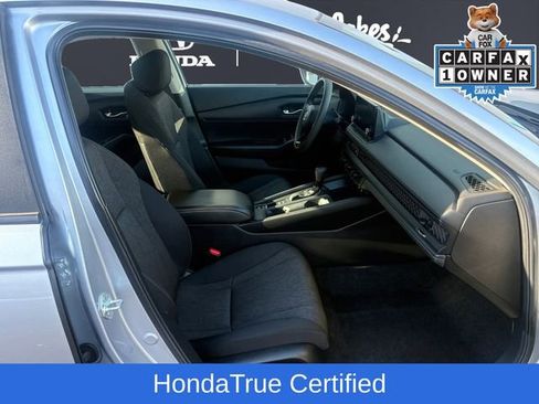 Certified 2025 Honda Accord LX image 17