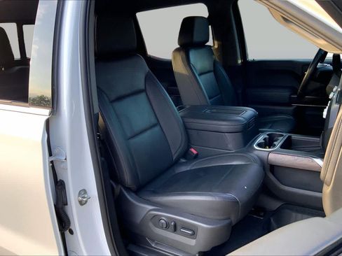 Used 2019 GMC Sierra 1500 SLT RWD image 8