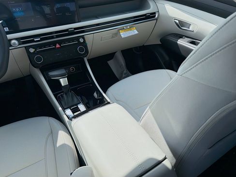 New 2026 Hyundai Tucson SEL FWD image 16