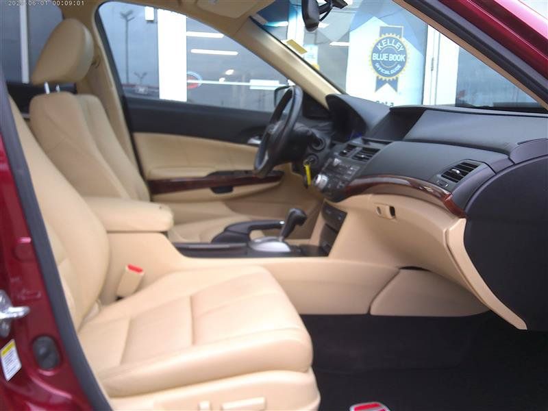 Used 2010 Honda Crosstour EX-L image 8