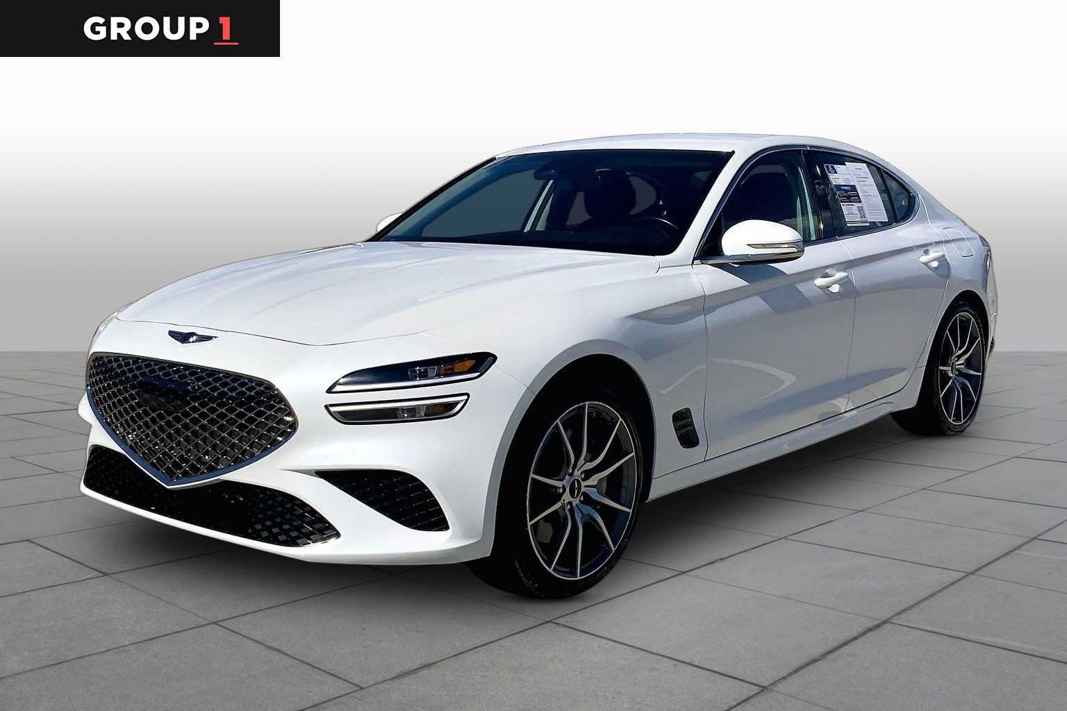 Used 2025 Genesis G70 2.5T AWD/4WD image 1