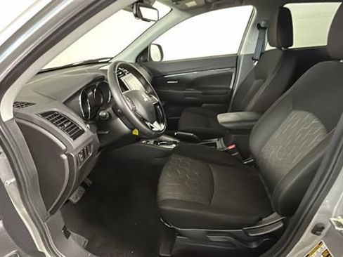 Used 2023 Mitsubishi Outlander Sport LE AWD/4WD image 11
