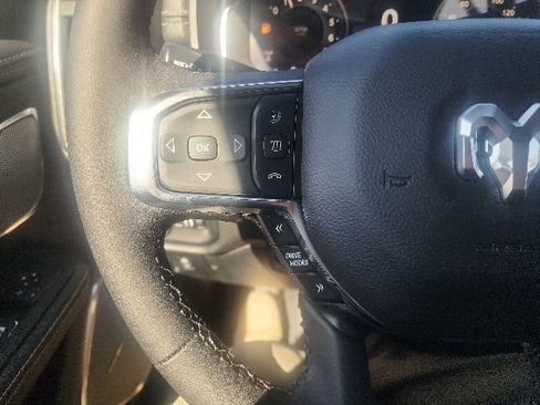 New 2026 RAM 1500 Laramie AWD/4WD image 16
