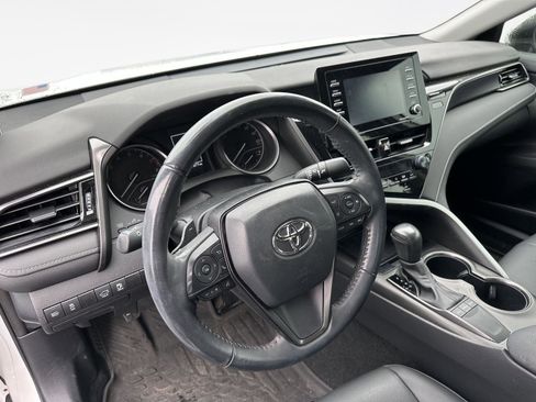 Certified 2023 Toyota Camry SE w/ Convenience Package image 38
