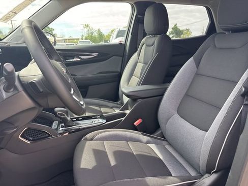 New 2026 Chevrolet TrailBlazer LT w/ Convenience Package FWD image 18