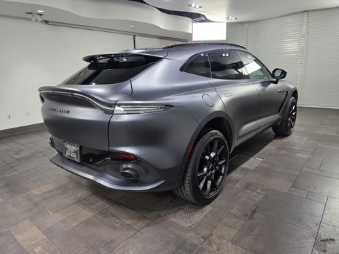 Used 2023 Aston Martin DBX image 27