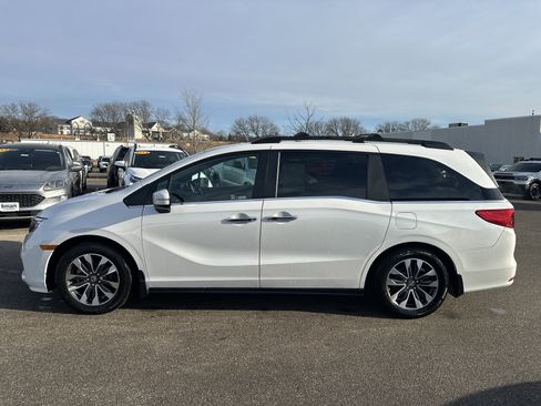 Certified 2024 Honda Odyssey EX-L image 8