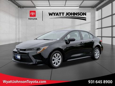 Used 2024 Toyota Corolla LE FWD image 1