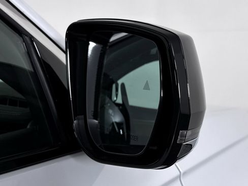 New 2025 Jeep Grand Cherokee L Limited image 31