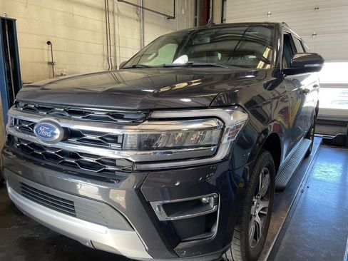 Used 2024 Ford Expedition Limited AWD/4WD image 1