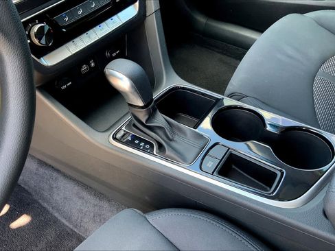 Used 2019 Hyundai Sonata SE image 17