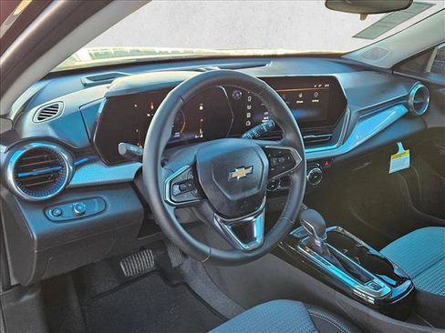 New 2026 Chevrolet Trax LT w/ LT Convenience Package image 3