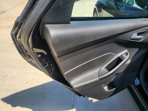 Used 2018 Ford Focus SE image 13