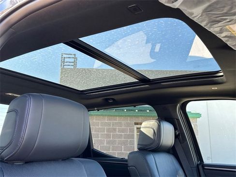 New 2025 Toyota Tundra Platinum image 10