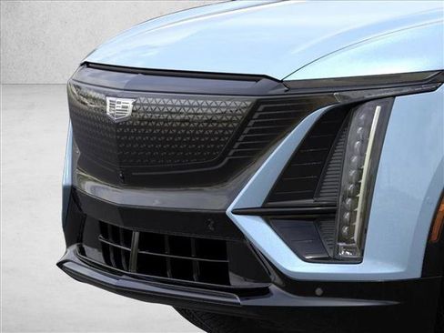 New 2026 Cadillac Lyriq Sport image 13