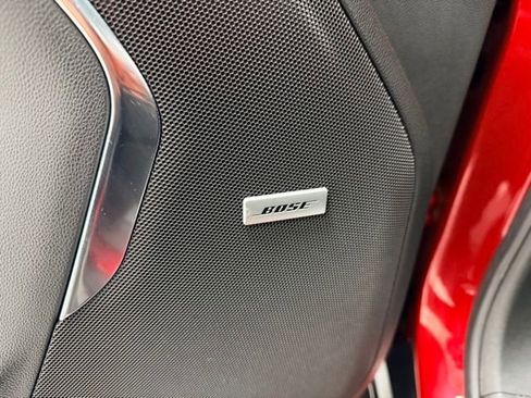 Used 2024 Chevrolet Suburban Z71 w/ Off-Road Capability Package image 24