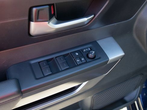 Used 2024 Toyota Sequoia SR5 image 23