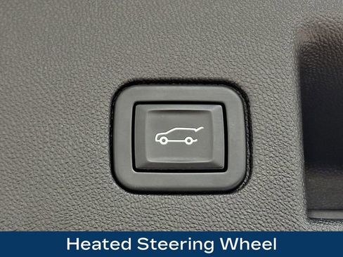 Used 2022 Chevrolet Equinox LT image 32