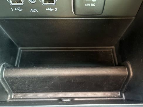 Used 2024 Jeep Grand Cherokee Overland image 29