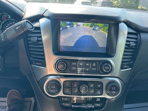 Used 2019 Chevrolet Suburban LS w/ All-Season Package AWD/4WD image 22