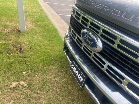 Used 2024 Ford F250 XLT w/ Tremor Off-Road Package AWD/4WD image 3