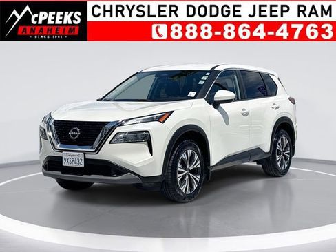 Used 2023 Nissan Rogue SV FWD image 1