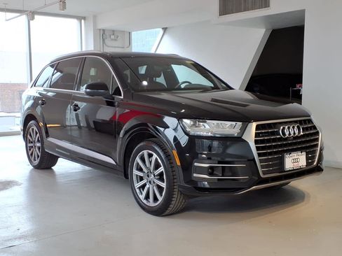 Used 2018 Audi Q7 3.0T Premium Plus AWD/4WD image 3