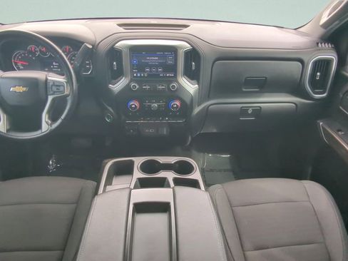 Used 2021 Chevrolet Silverado 1500 LT AWD/4WD image 11