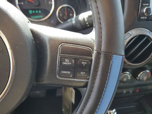 Used 2018 Jeep Wrangler Unlimited Sport S AWD/4WD image 20