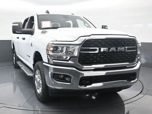 Used 2024 RAM 2500 Big Horn image 9