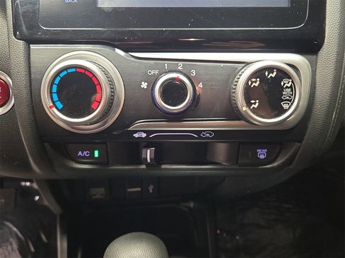 Used 2016 Honda Fit EX image 20