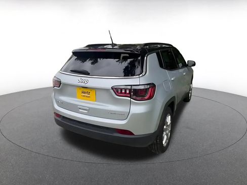 Used 2025 Jeep Compass Limited AWD/4WD image 14