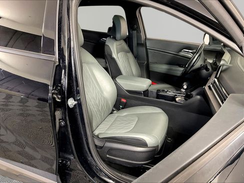 Used 2023 Kia Sportage X-Line w/ X-Line Premium Package AWD/4WD image 29