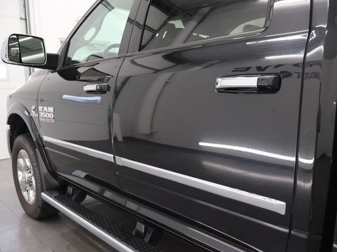 Used 2016 RAM 3500 Laramie AWD/4WD image 35