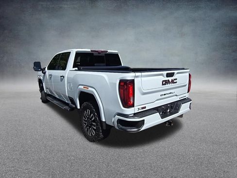 Used 2022 GMC Sierra 3500 Denali w/ Denali Ultimate Package AWD/4WD image 8