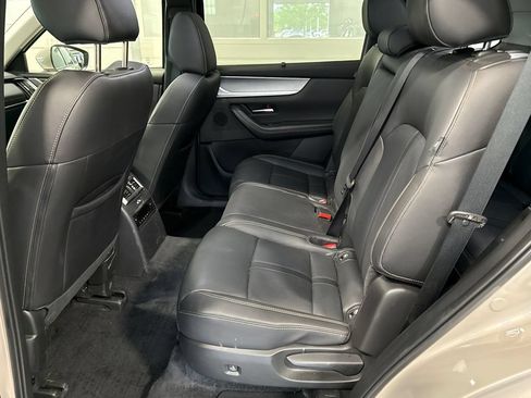 Certified 2026 MAZDA CX-90 3.3 Turbo w/ Preferred Package AWD/4WD image 10