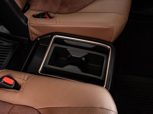 Used 2024 Toyota Grand Highlander AWD Hybrid image 45