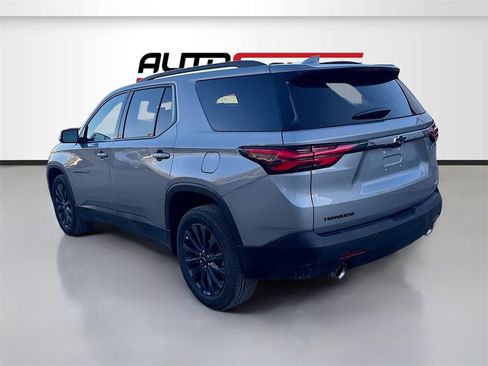 Used 2023 Chevrolet Traverse RS image 5