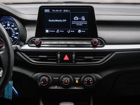 Used 2023 Kia Forte LXS w/ LXS Technology Package image 14