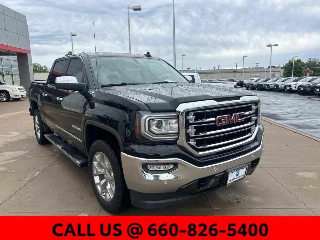 Used 2018 GMC Sierra 1500 SLT w/ SLT Premium Package AWD/4WD image 4