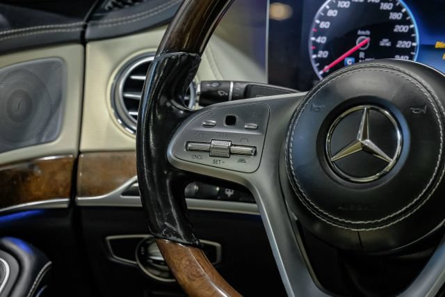 Used 2019 Mercedes-Benz S 560 4MATIC Sedan image 21