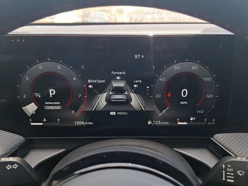 Certified 2025 Nissan Kicks SR FWD image 16