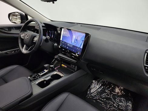 Used 2025 Lexus NX 350h AWD w/ Accessory Package (2T) image 20