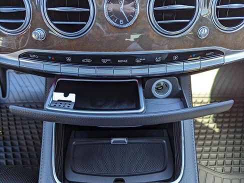 Used 2015 Mercedes-Benz S 550 4MATIC Sedan image 26