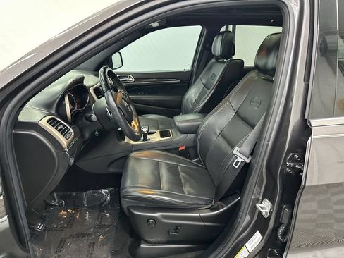 Used 2014 Jeep Grand Cherokee Overland RWD image 9
