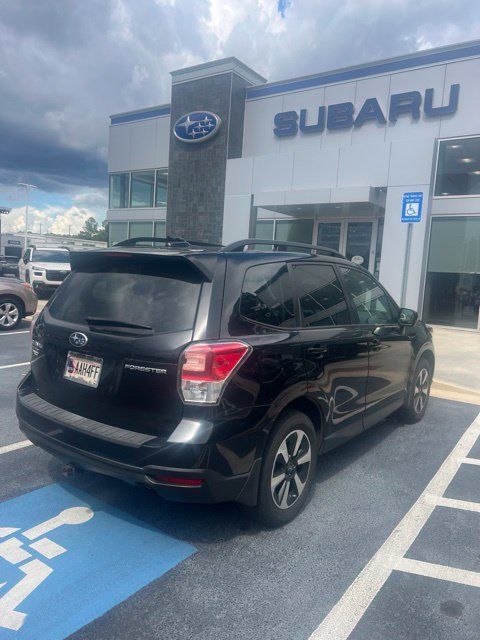 Used 2018 Subaru Forester 2.5i Premium AWD/4WD image 23
